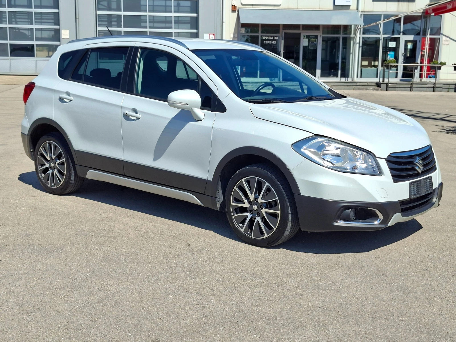 Suzuki SX4 S-Cross 1.6DDiS, снимка 3 - Автомобили и джипове - 55496639