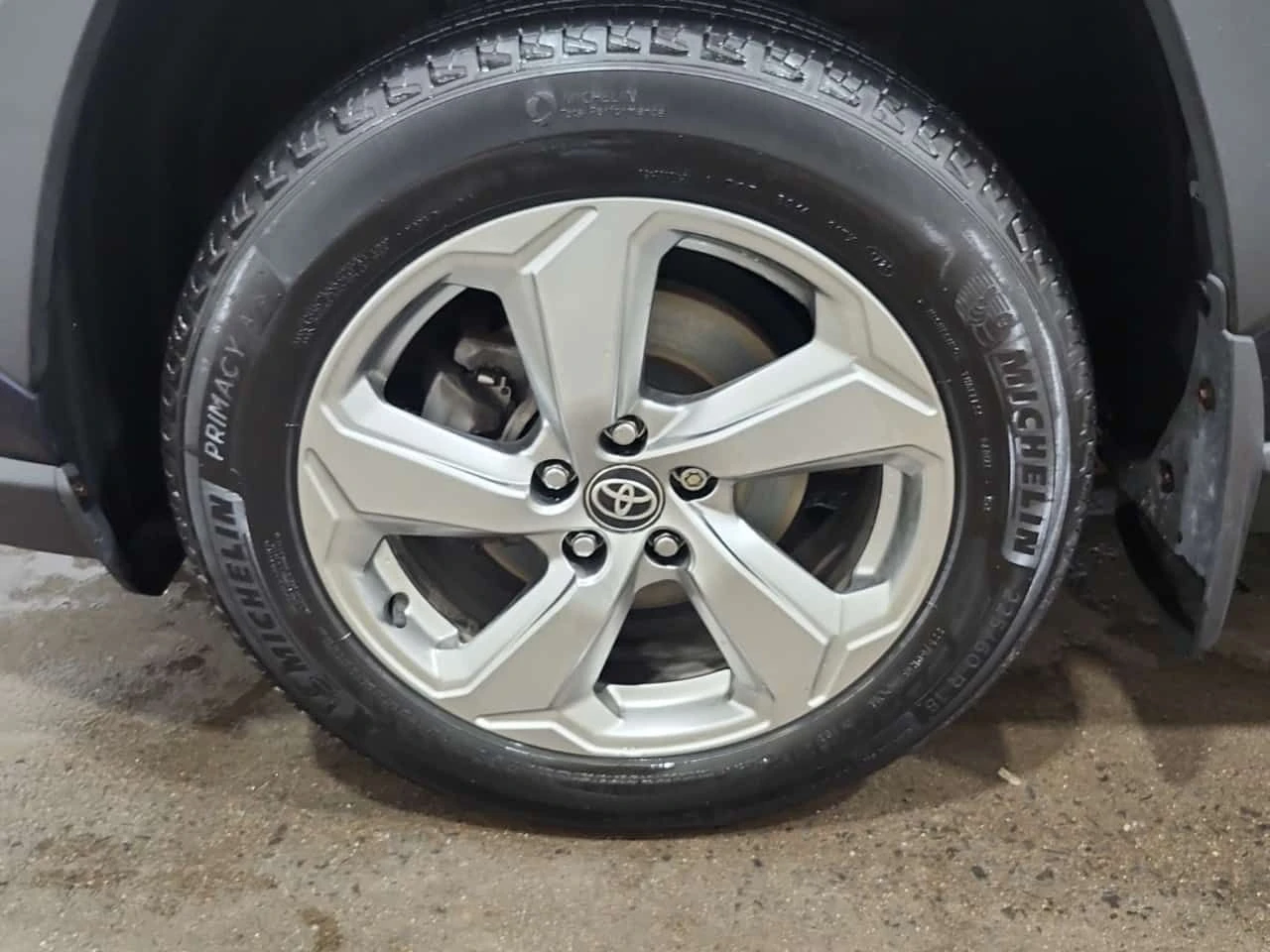Toyota Rav4 * HYBRID LIMITED* АВТОКРЕДИТ БЕЗ ПЪРВОНАЧАЛНА* , снимка 6 - Автомобили и джипове - 55649175