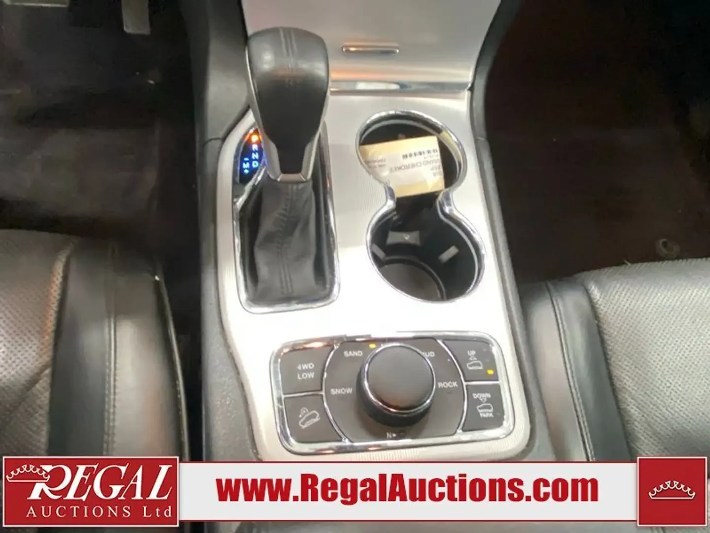 Jeep Grand cherokee 3.6 SUMMIT * КРАЙНА ЦЕНА* FULL, снимка 11 - Автомобили и джипове - 55878226