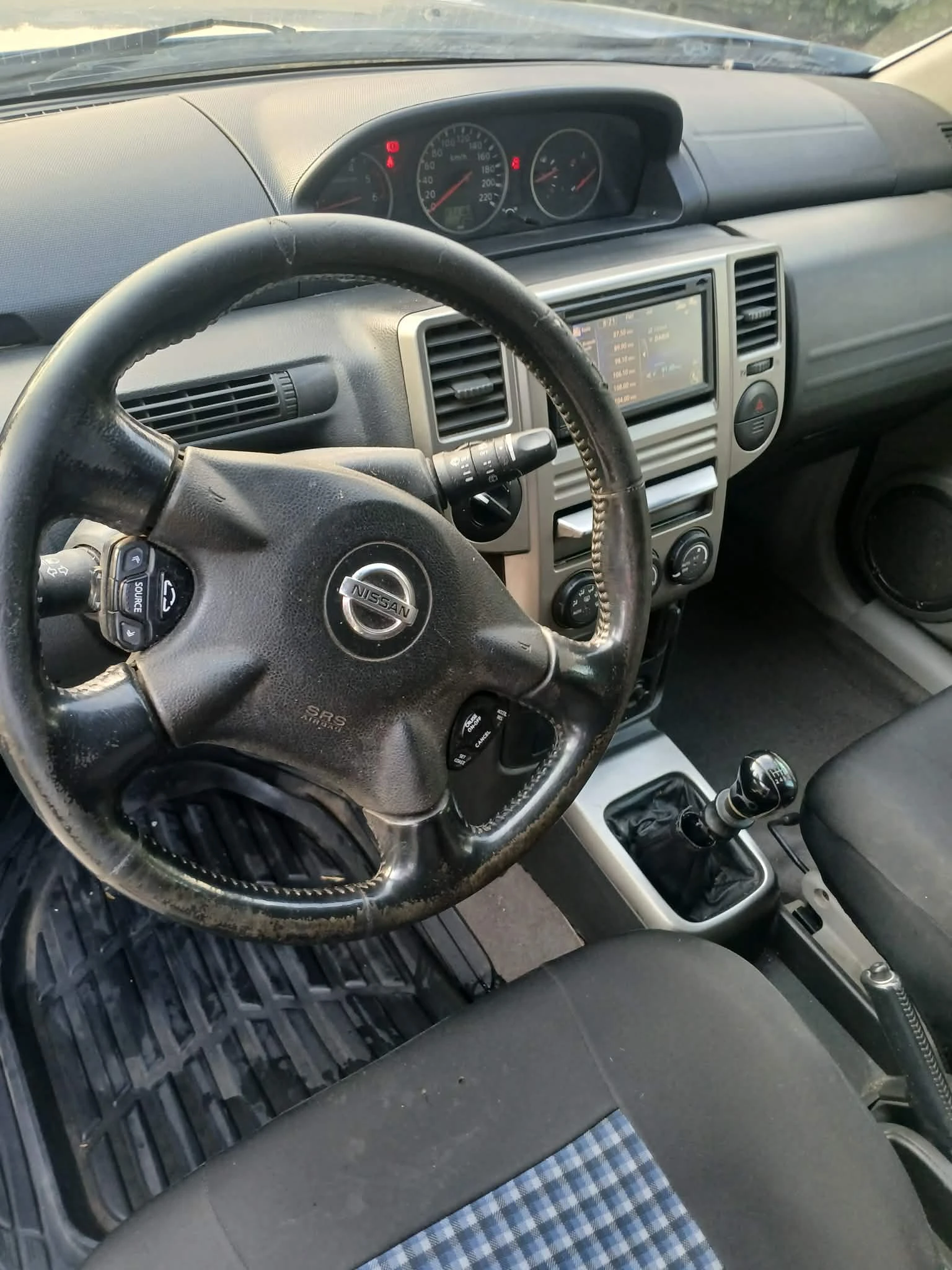 Nissan X-trail, снимка 7 - Автомобили и джипове - 55965836