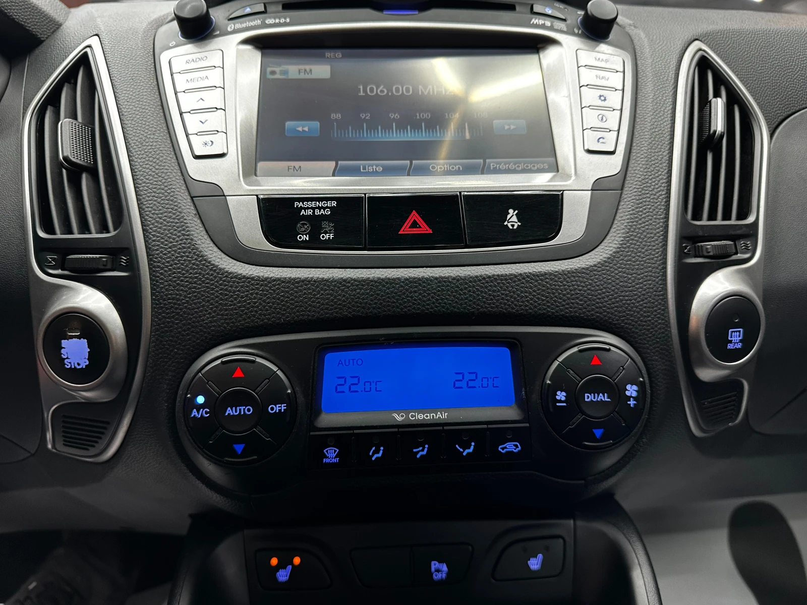 Hyundai IX35 2.0d 184 к.с./4х4/автомат/Франция/ГАРАНЦИЯ, снимка 16 - Автомобили и джипове - 56254726