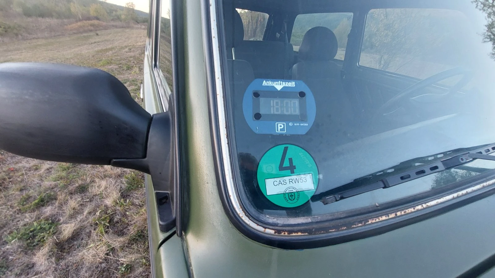 Lada Niva 1.7и, снимка 16 - Автомобили и джипове - 56390031
