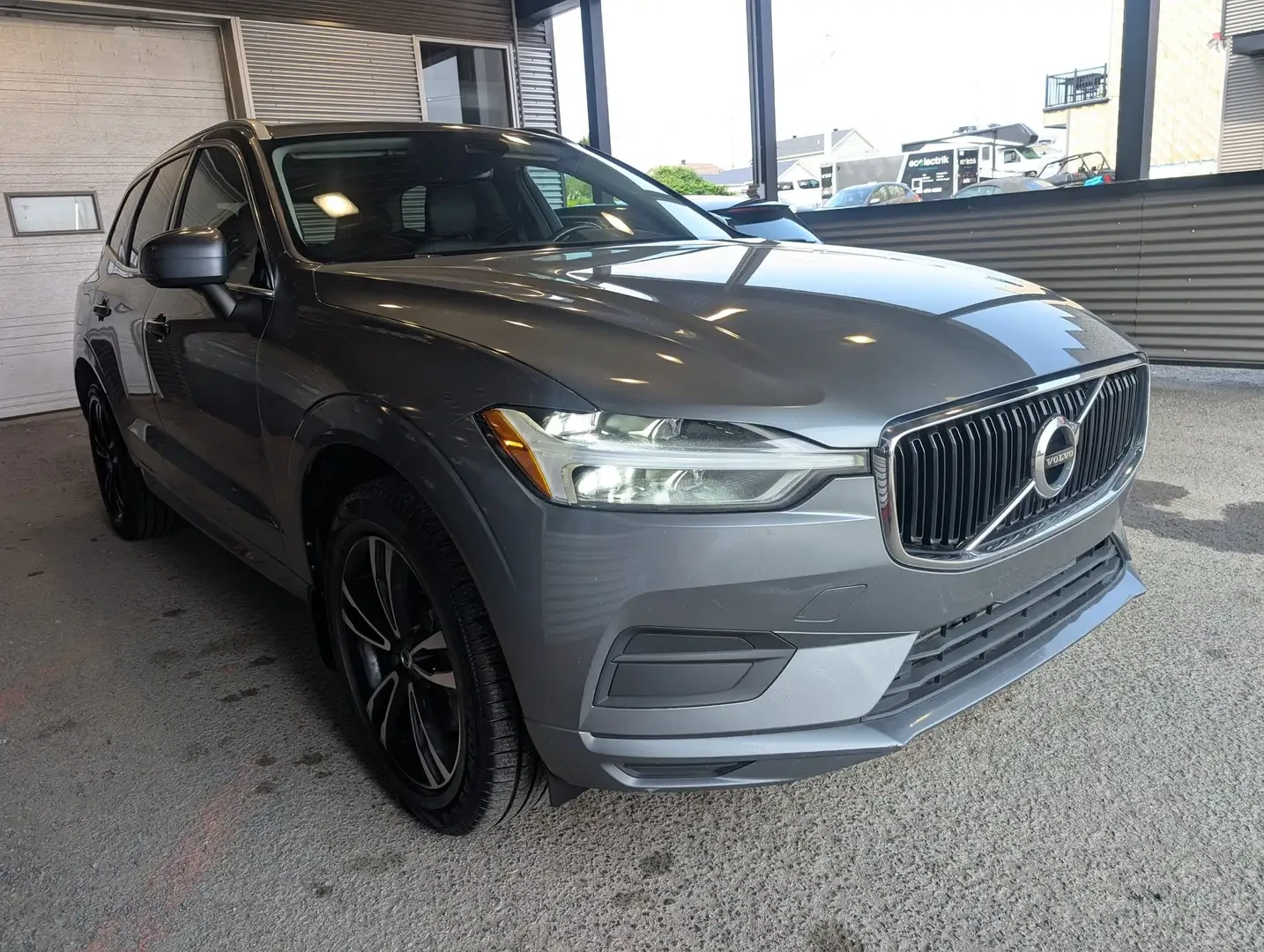 Volvo XC60 T6* MOMENTUM* LANE* ASSIST* ��������* 7* �����*  | Mobile.bg � ����������� 3