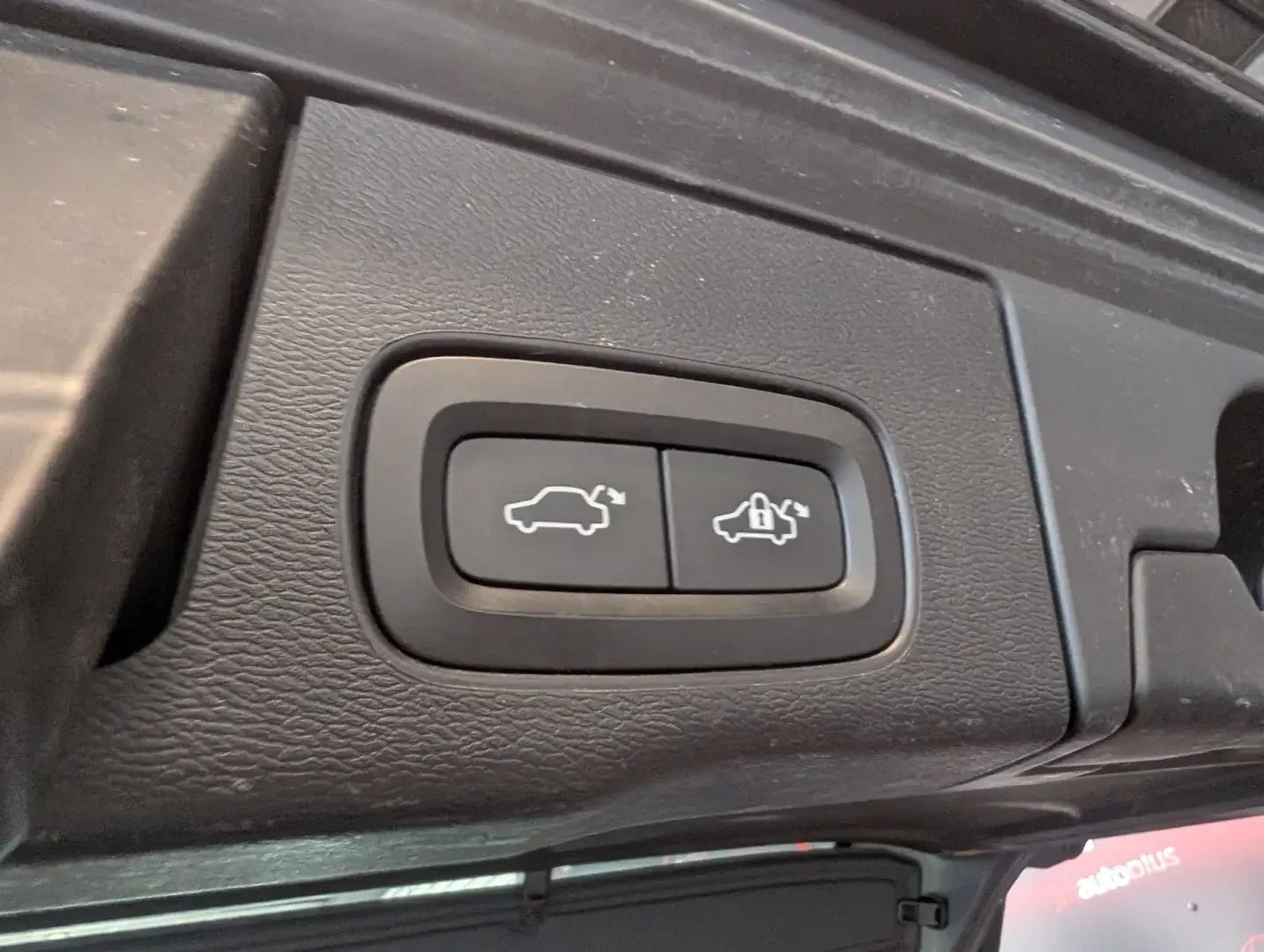 Volvo XC60 T6* MOMENTUM* LANE* ASSIST* ��������* 7* �����*  | Mobile.bg � ����������� 16