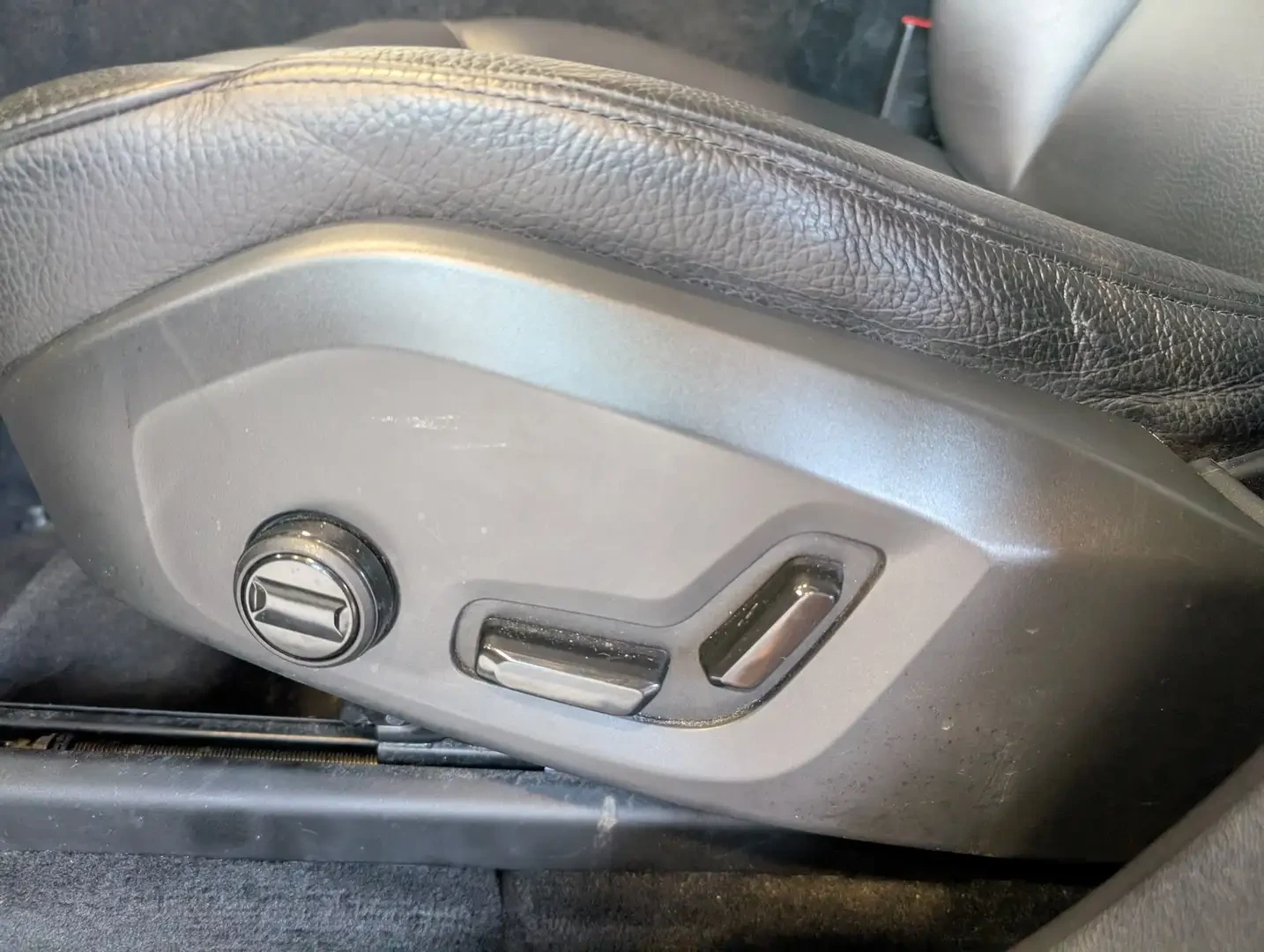 Volvo XC60 T6* MOMENTUM* LANE* ASSIST* ��������* 7* �����*  | Mobile.bg � ����������� 14