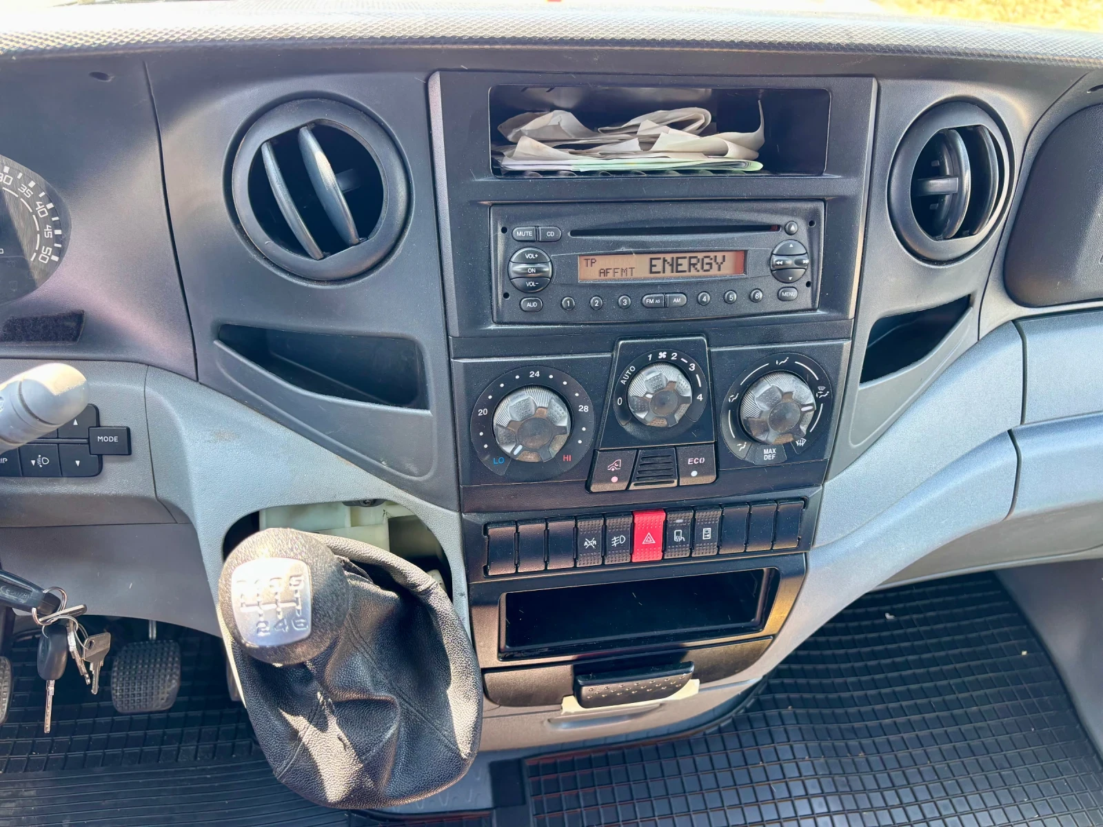 Iveco 35c15 Kat B KLIMA 4.40M TOP - изображение 8