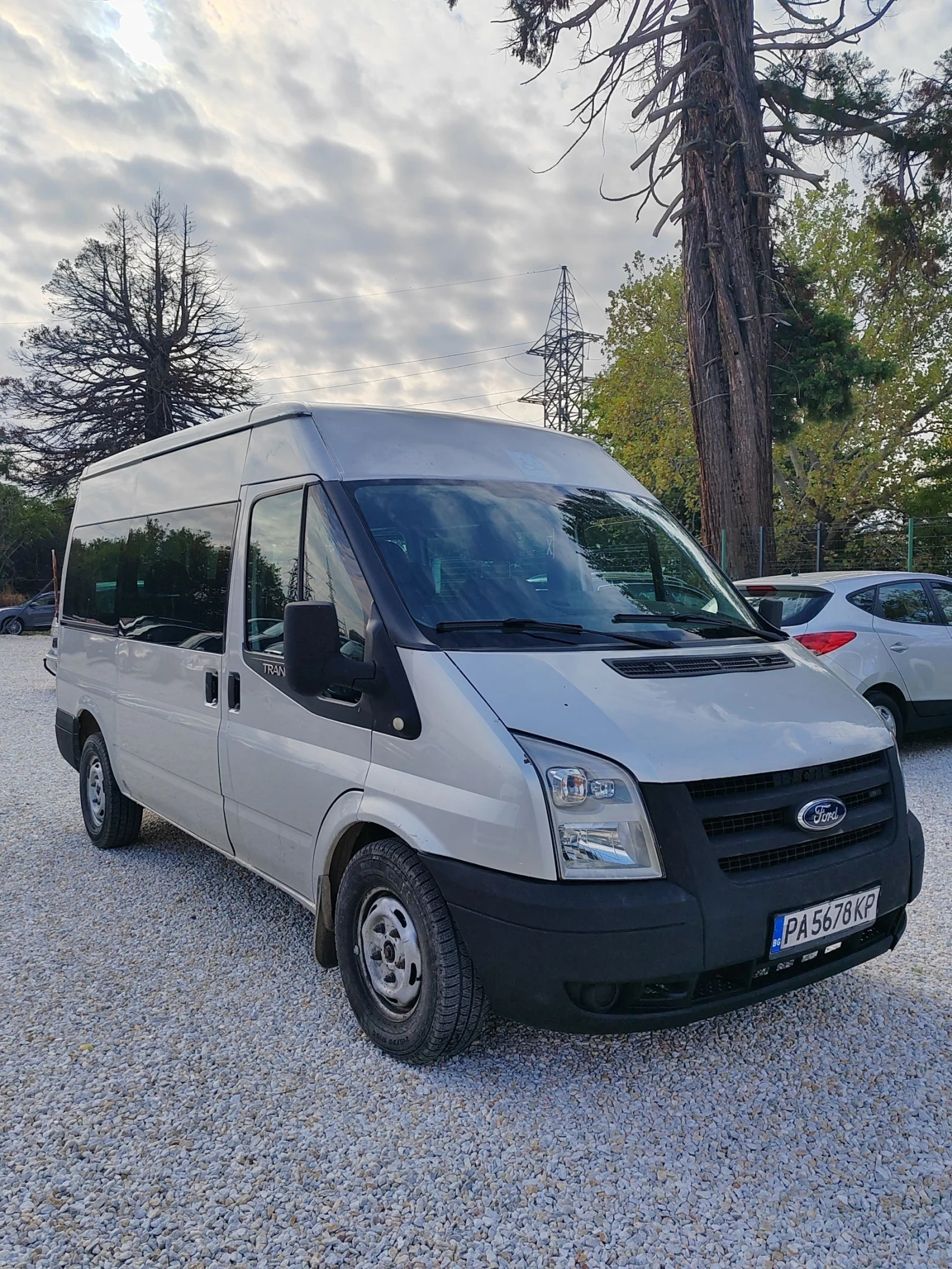 Ford Transit 2.2, 110к.с. 9 места - изображение 2