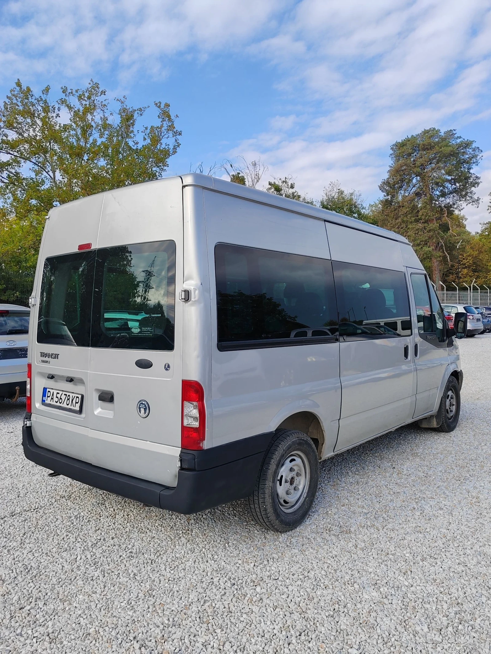 Ford Transit 2.2, 110к.с. 9 места - изображение 3
