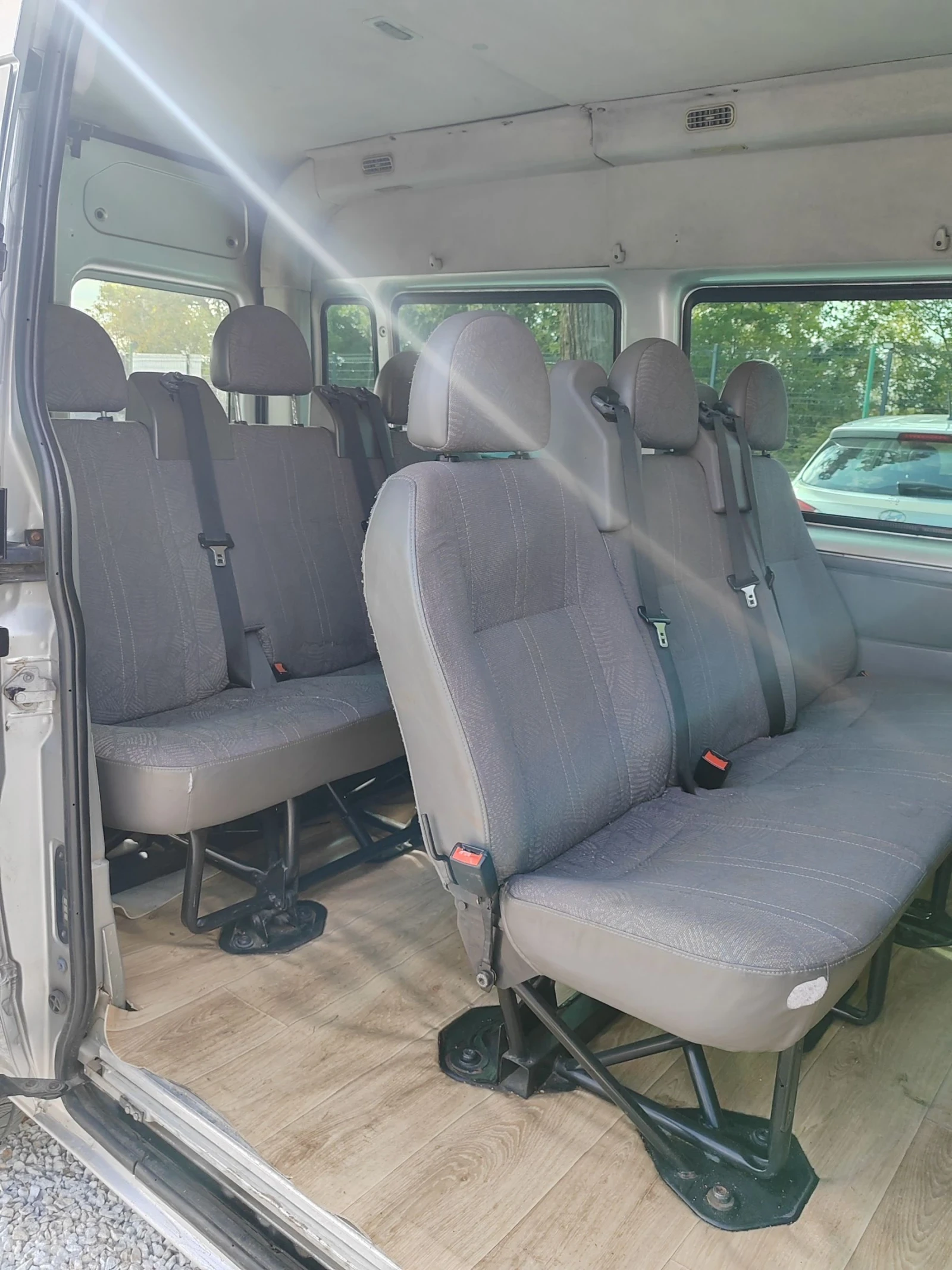 Ford Transit 2.2, 110к.с. 9 места - изображение 7