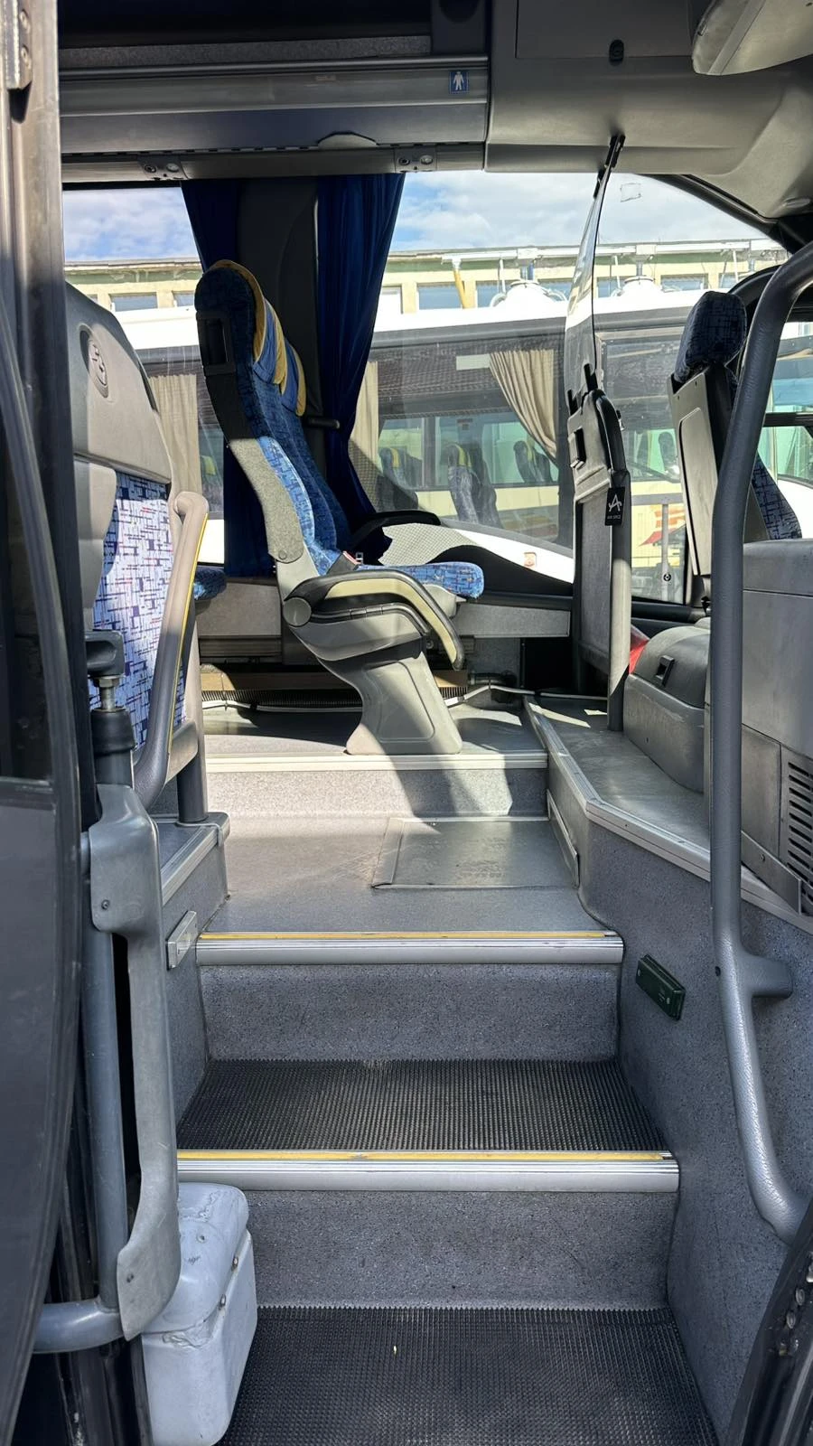 Iveco Turbo ����-2;32+ 1 | Mobile.bg � ����������� 9