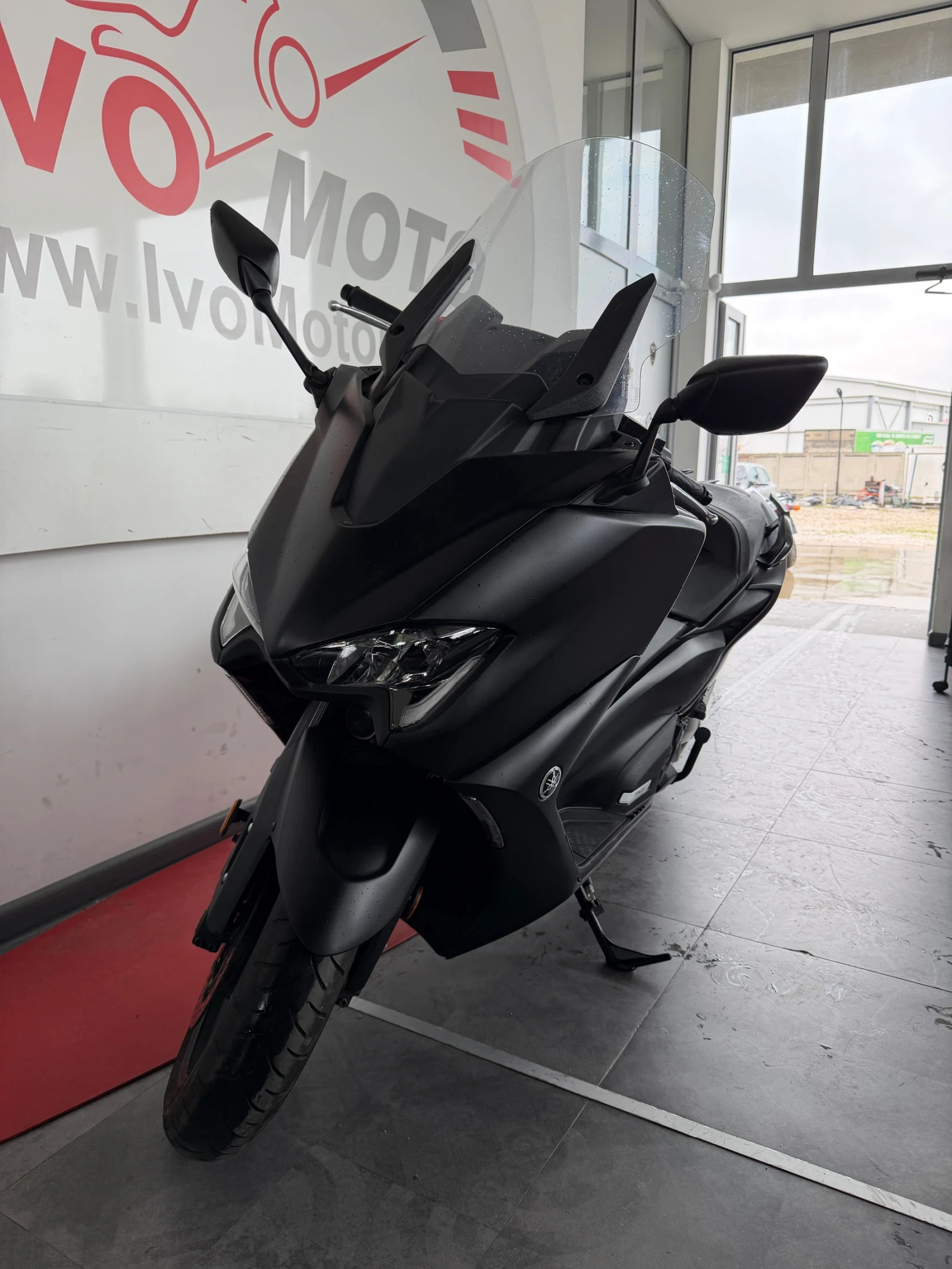 Yamaha T-max 560, снимка 2 - Мотоциклети и мототехника - 53894722