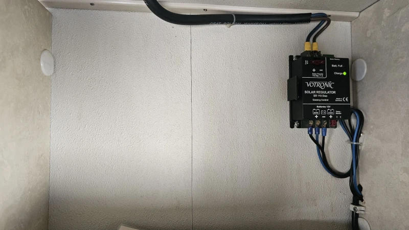 Кемпер HYMER / ERIBA 2.5 D - 6 места , снимка 14 - Каравани и кемпери - 51100205