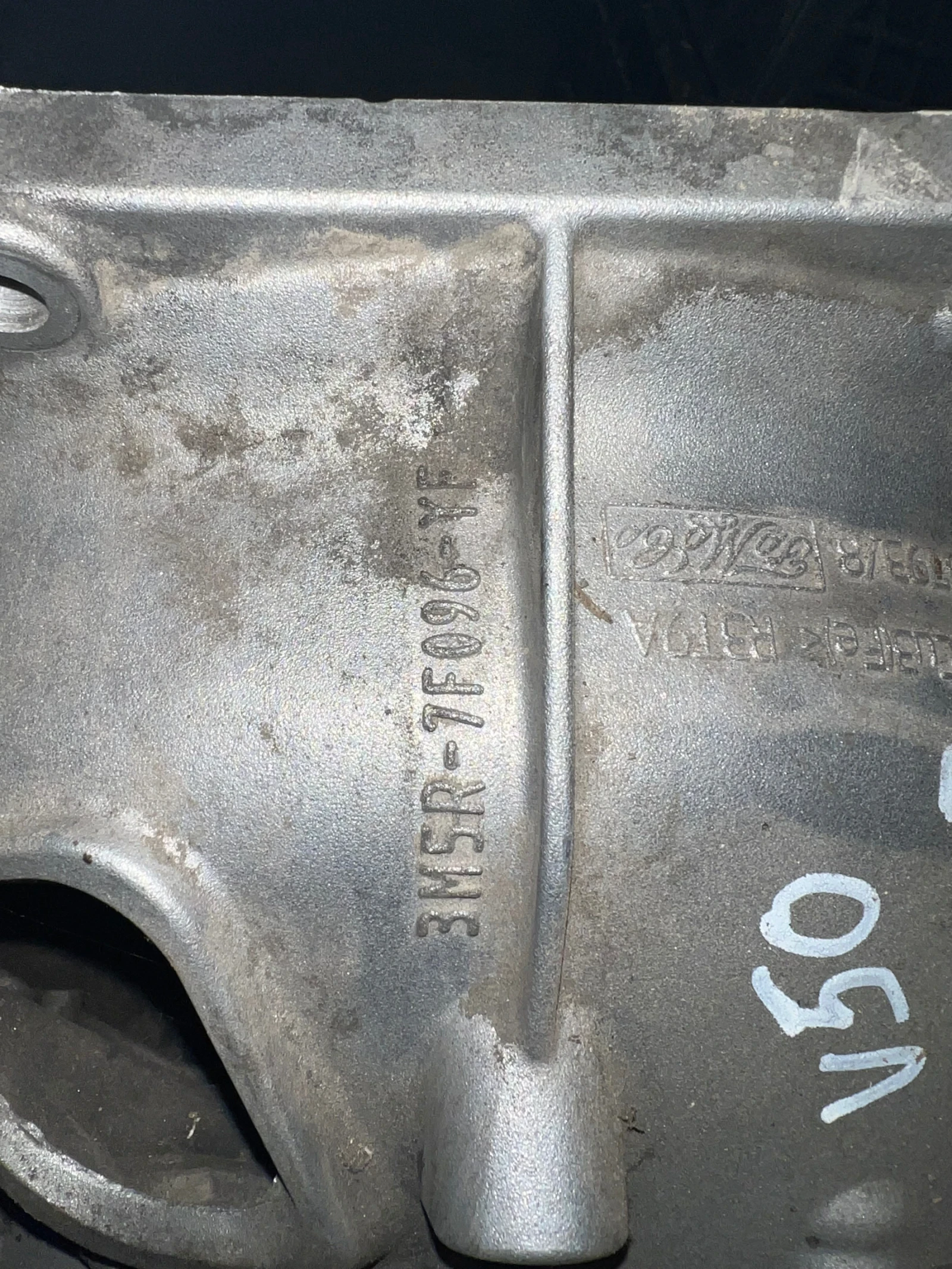 3M5R-7F096-YF ����� ��������� ����� FORD 1.6TDCI VOLVO MAZDA 3M5R-7F096-YF | Mobile.bg � ����������� 3