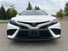 Toyota Camry SE | CARFAX | АВТОФИНАНСИРАНЕ, снимка 2