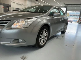 Toyota Avensis 1.8i 147hp , снимка 3