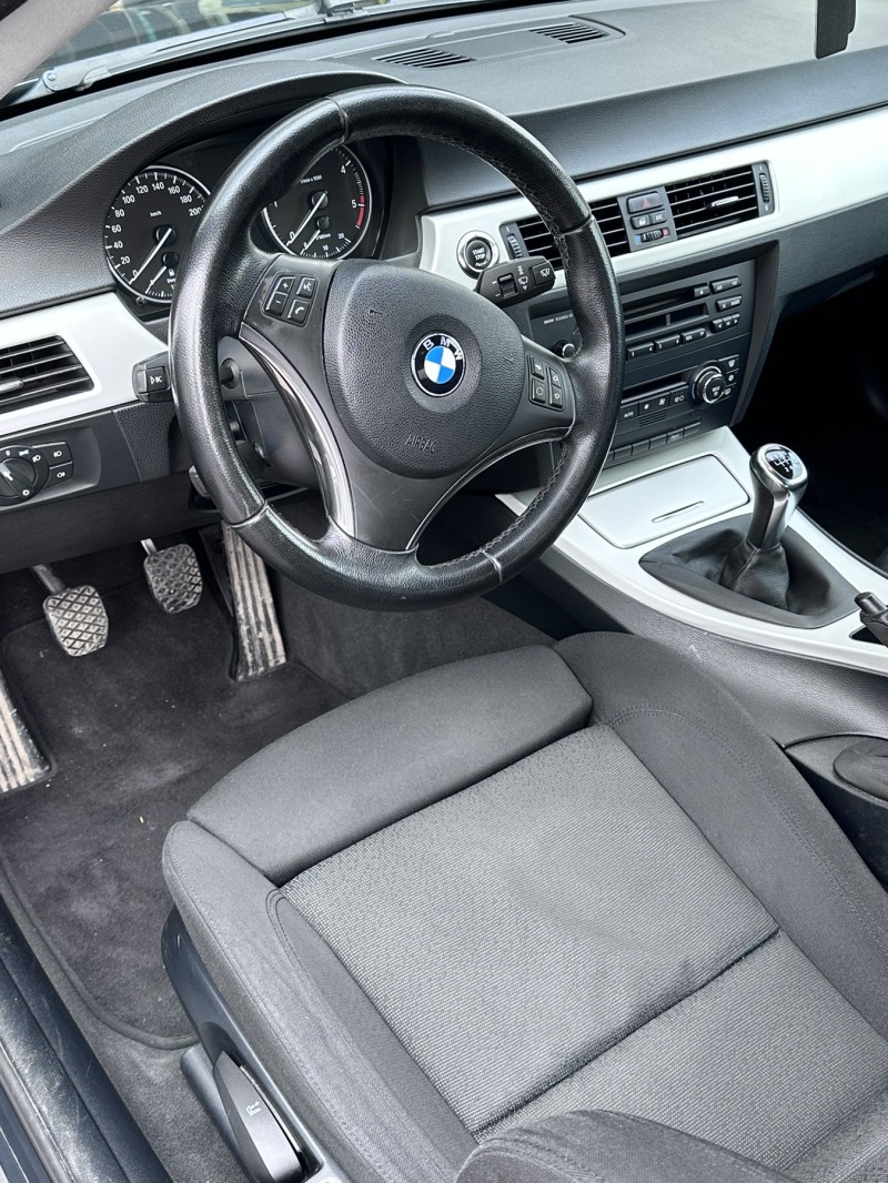 BMW 320, снимка 7 - Автомобили и джипове - 45313807