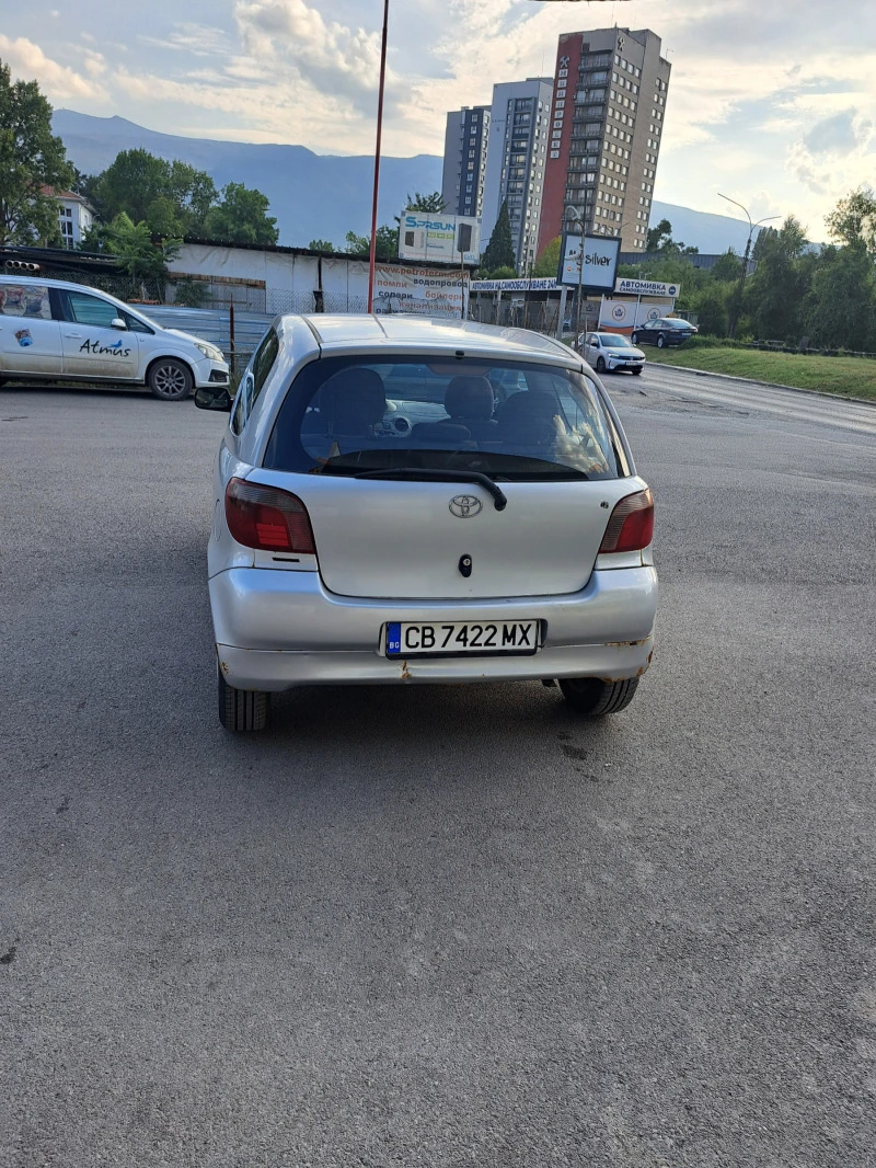 Toyota Yaris, снимка 4 - Автомобили и джипове - 47023330