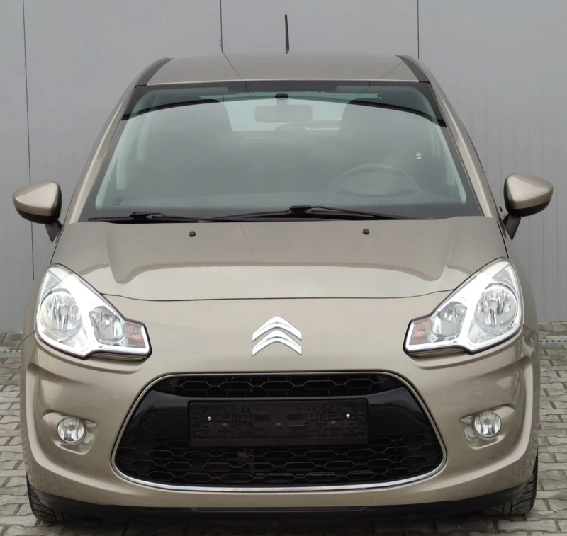 Citroen C3 1.4i, снимка 8 - Автомобили и джипове - 49236160