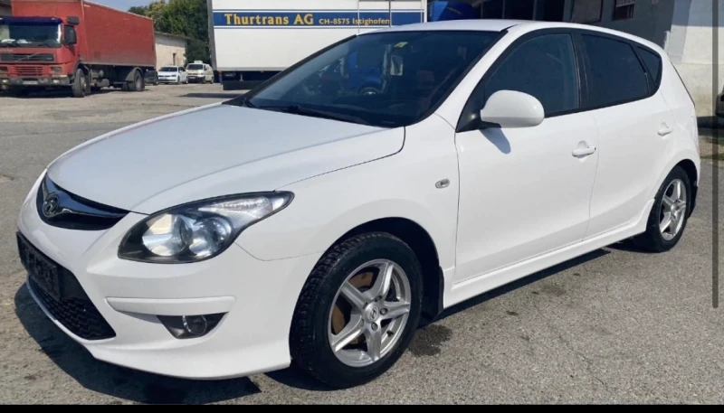 Hyundai I30 1.6-125kс.-Face, снимка 1 - Автомобили и джипове - 49104238