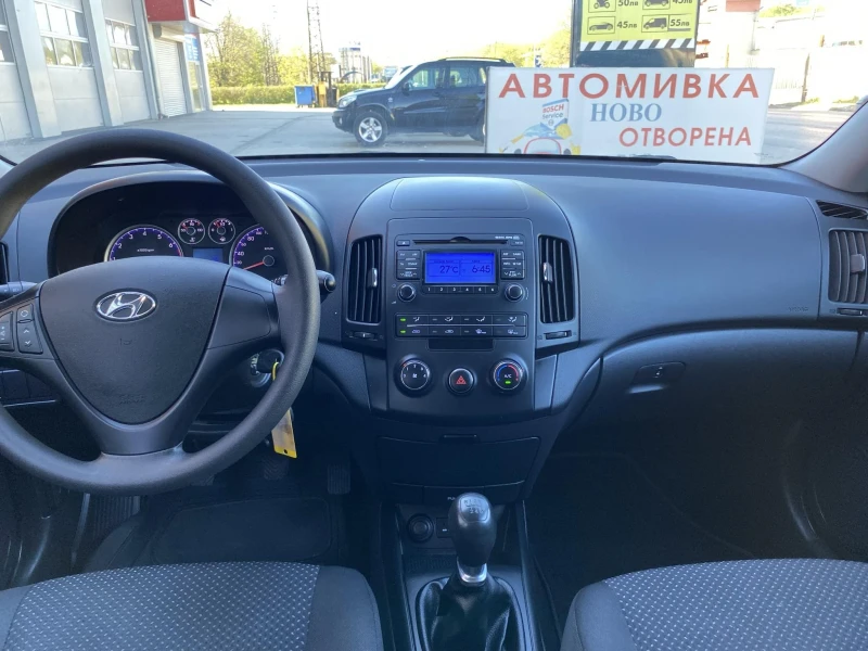 Hyundai I30 1.6-125kс.-Face, снимка 8 - Автомобили и джипове - 49104238