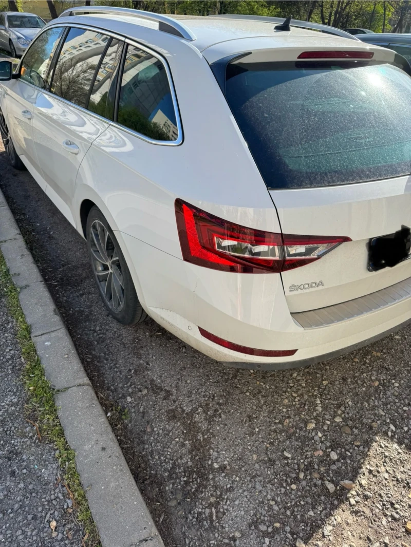 Skoda Superb L&K, снимка 7 - Автомобили и джипове - 49881648