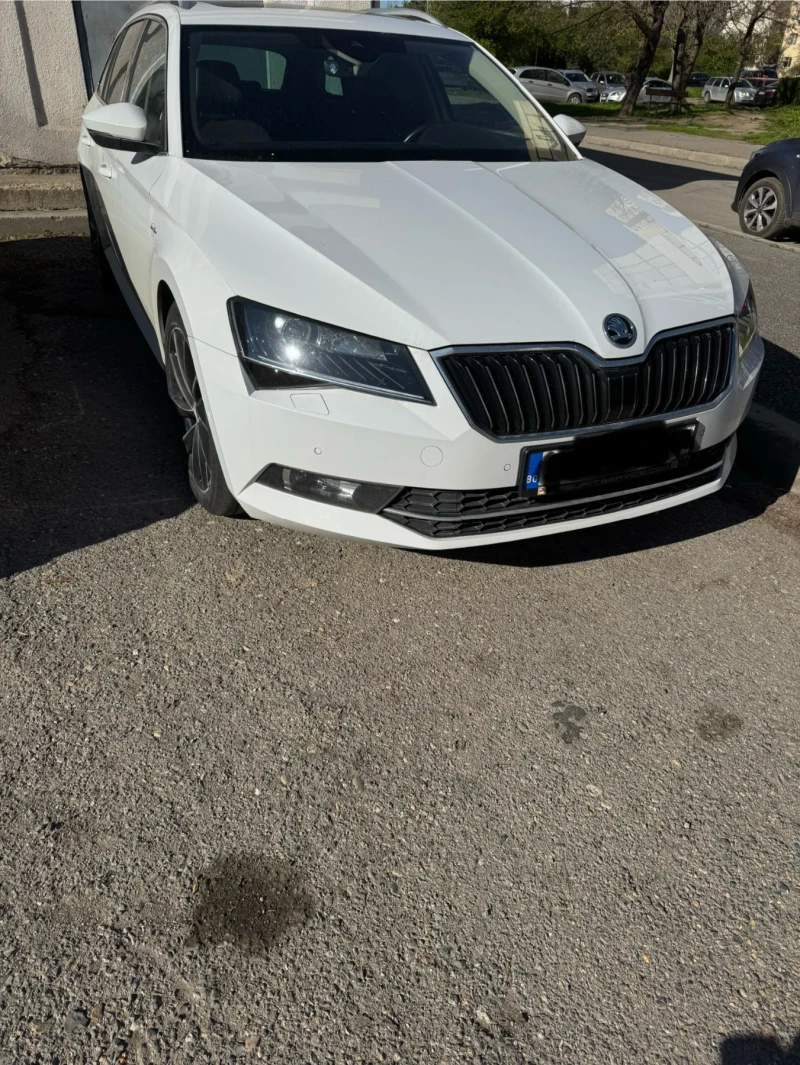 Skoda Superb L&K, снимка 5 - Автомобили и джипове - 49881648