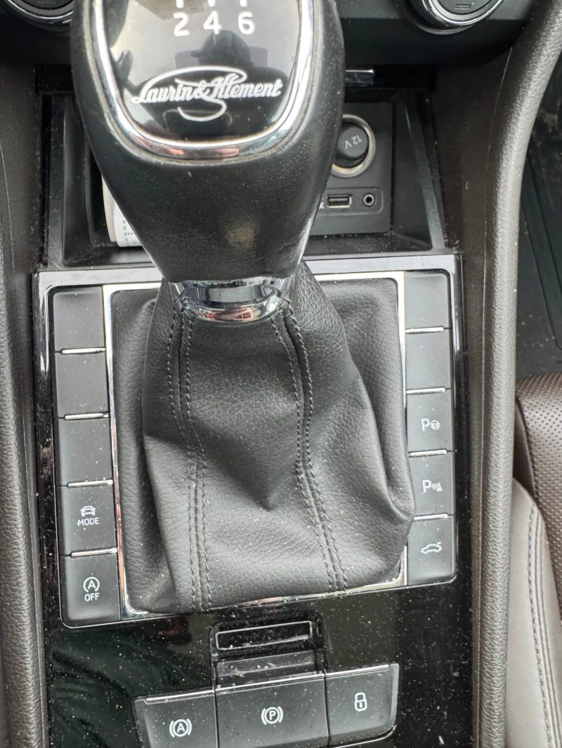 Skoda Superb L&K, снимка 11 - Автомобили и джипове - 53001931