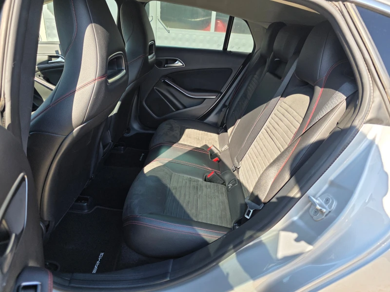 Mercedes-Benz CLA 200 CDI AMG 4MATIC, снимка 11 - Автомобили и джипове - 50544630
