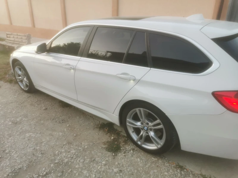 BMW 330  Xdrive, M-sport, снимка 10 - Автомобили и джипове - 52340415