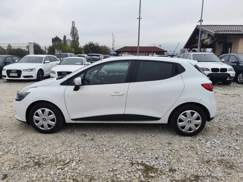 Renault Clio 1.5 дизел Италия, снимка 9 - Автомобили и джипове - 52176231