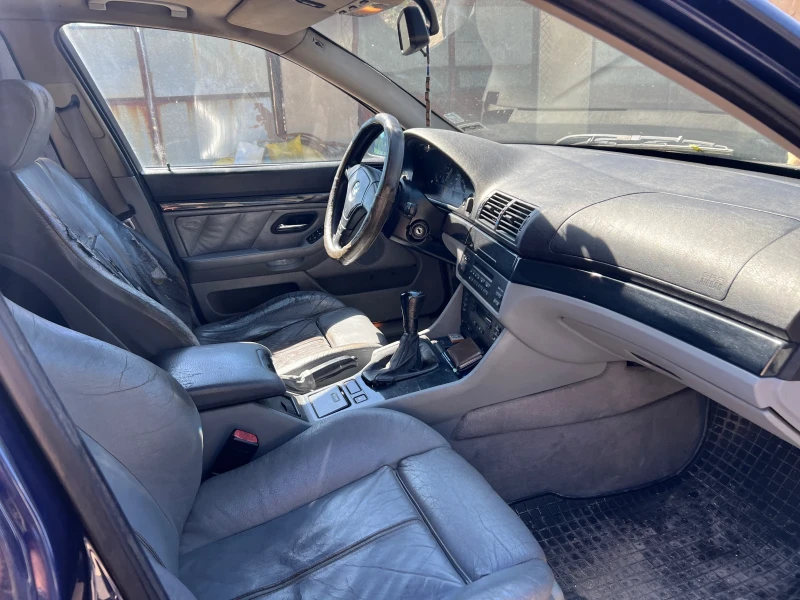 BMW 520, снимка 6 - Автомобили и джипове - 52961203