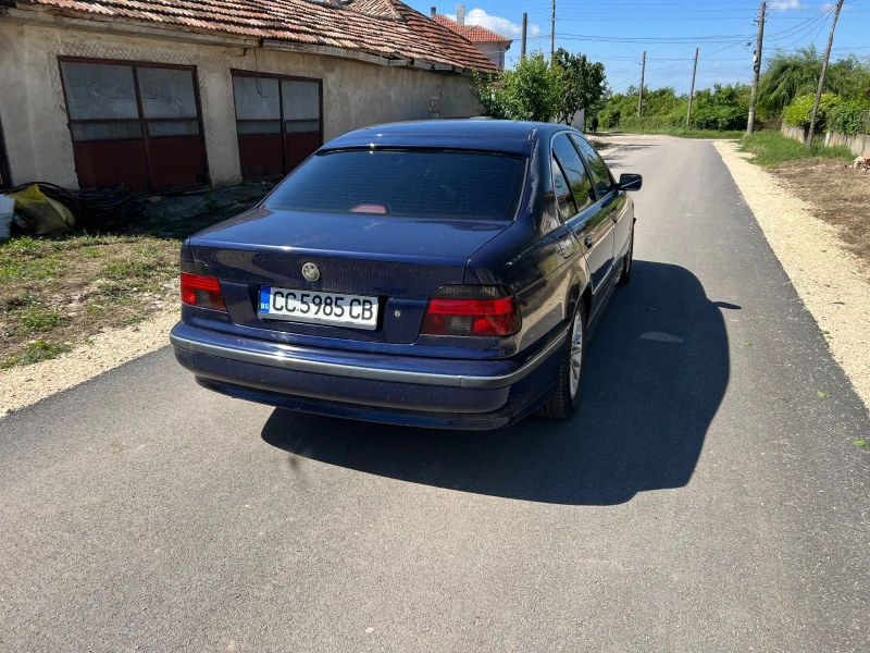 BMW 520, снимка 4 - Автомобили и джипове - 52961203