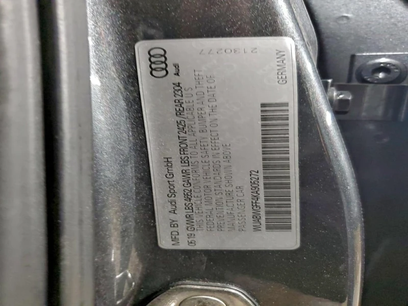 Audi Rs3 * CARFAX * БЕЗ ПЪРВОНАЧАЛНА ВНОСКА, снимка 12 - Автомобили и джипове - 53361119