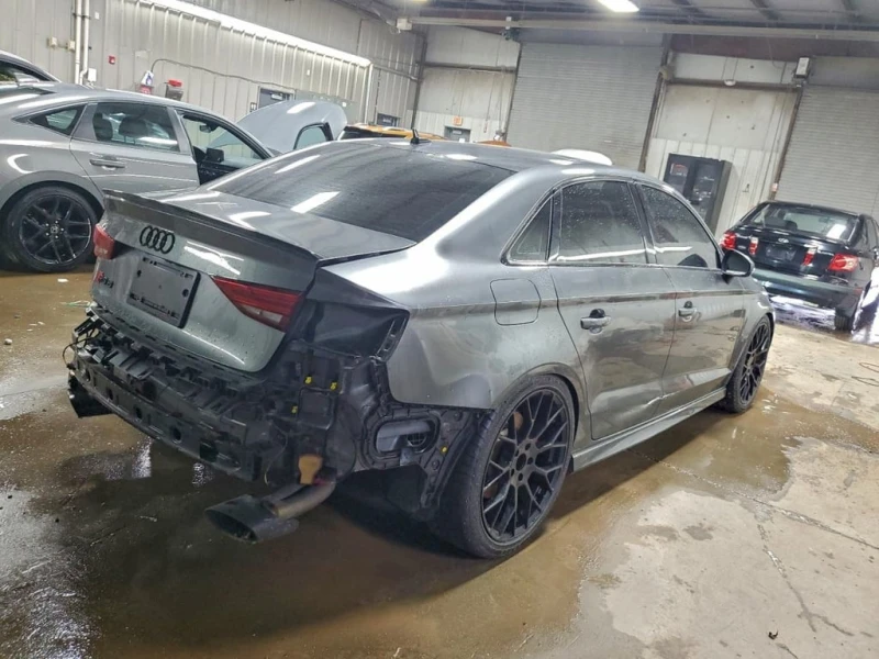 Audi Rs3 * CARFAX * БЕЗ ПЪРВОНАЧАЛНА ВНОСКА, снимка 3 - Автомобили и джипове - 53361119