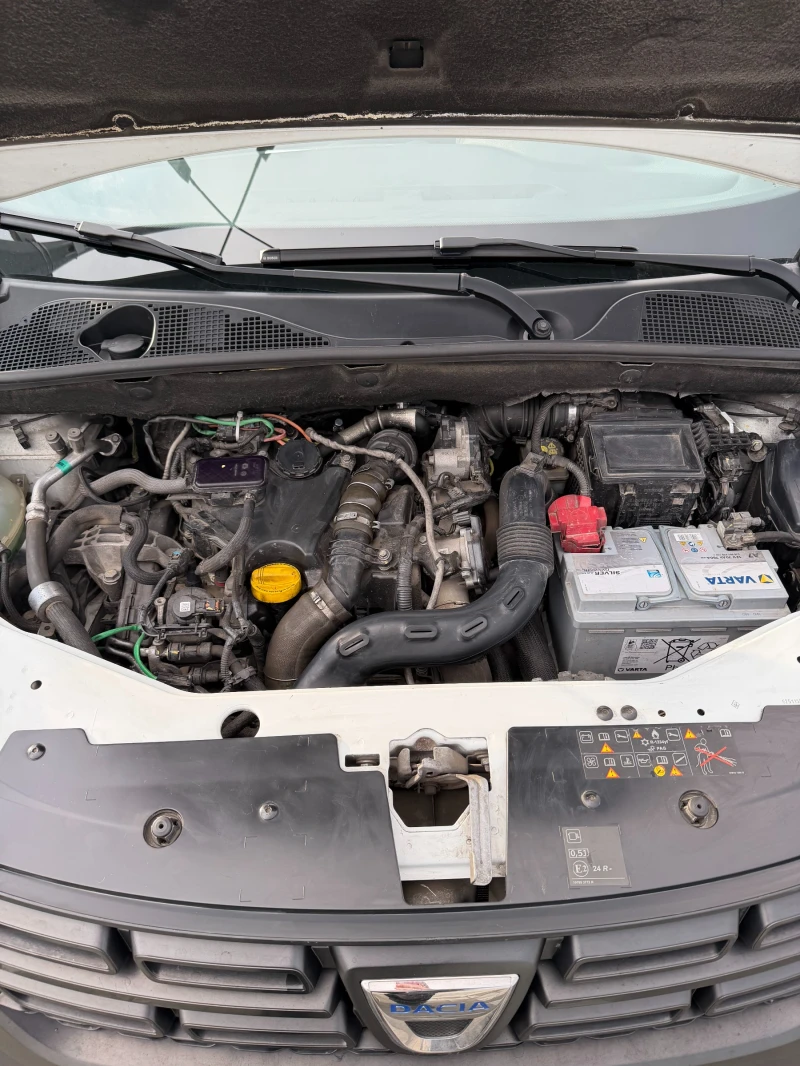 Dacia Dokker 1.5, снимка 8 - Автомобили и джипове - 53355570