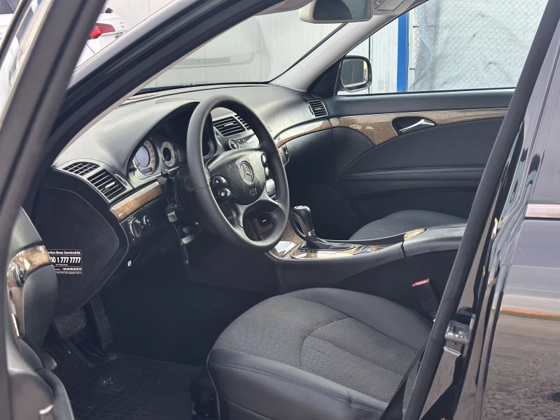 Mercedes-Benz E 280 AVANTGARDE| NAVI| ПАРКТРОНИК| ШИБЕДАХ| ПОЛУКОЖА, снимка 7 - Автомобили и джипове - 53540248