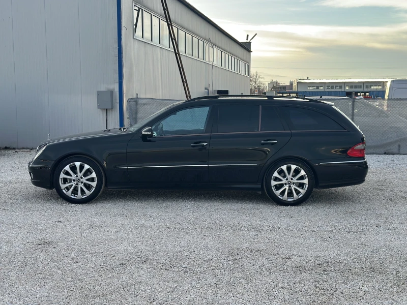 Mercedes-Benz E 280 AVANTGARDE| NAVI| ПАРКТРОНИК| ШИБЕДАХ| ПОЛУКОЖА, снимка 3 - Автомобили и джипове - 53540248
