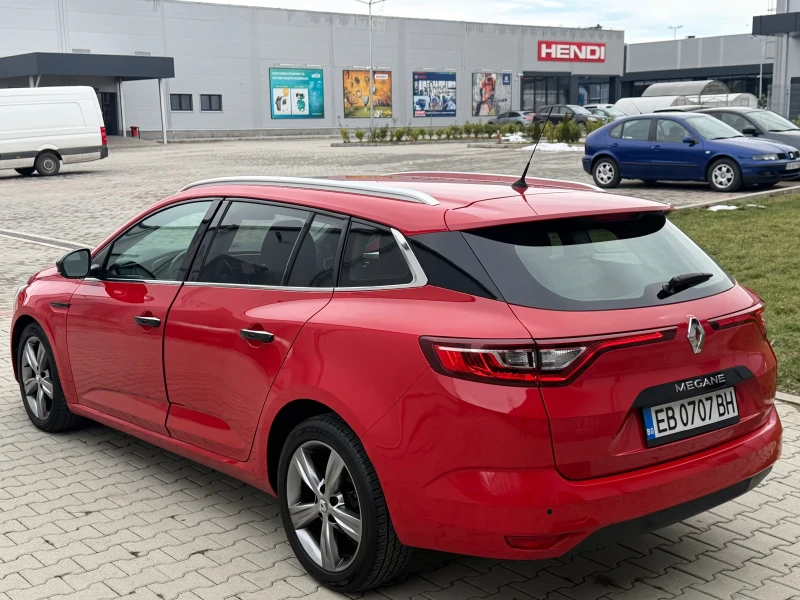 Renault Megane 1.5 dCi ПЪРВИ СОБСТВЕНИК, снимка 6 - Автомобили и джипове - 53598540