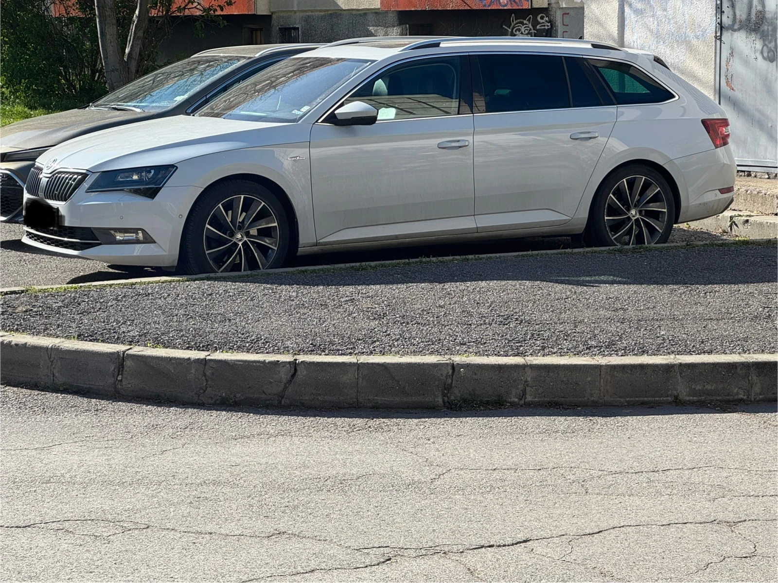 Skoda Superb L&K, снимка 1