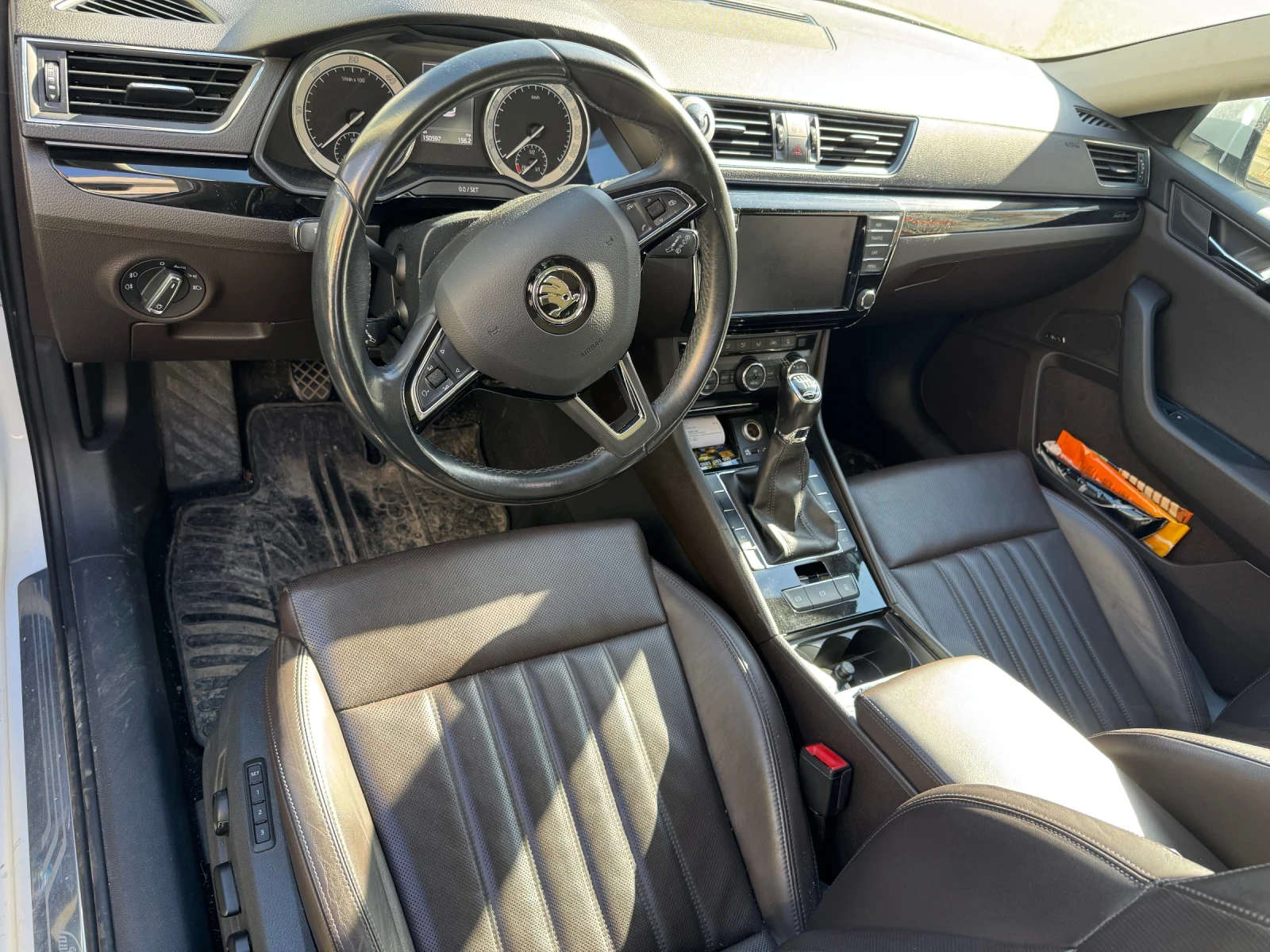 Skoda Superb L&K - изображение 2