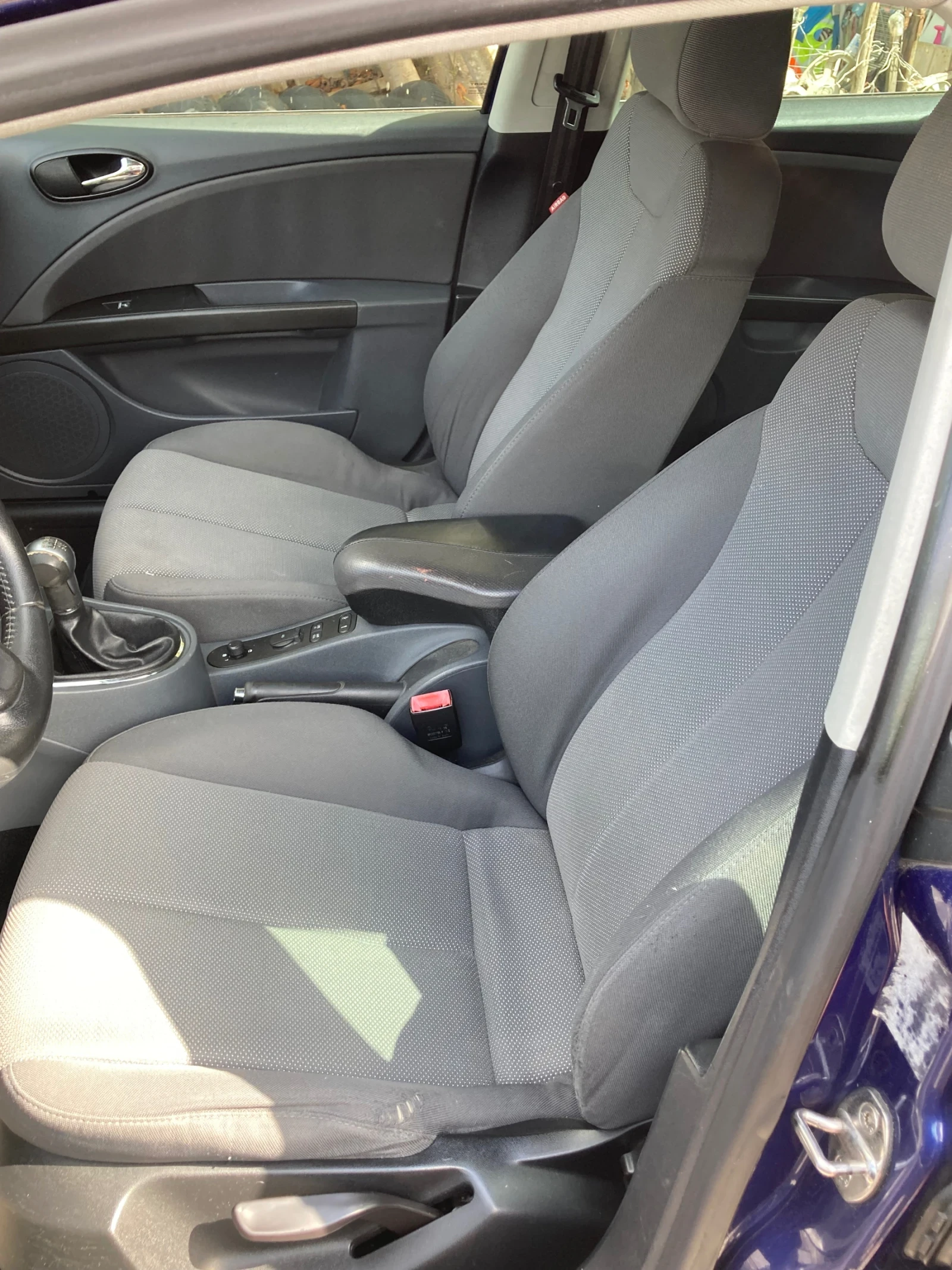 Seat Leon 1.6 - изображение 9