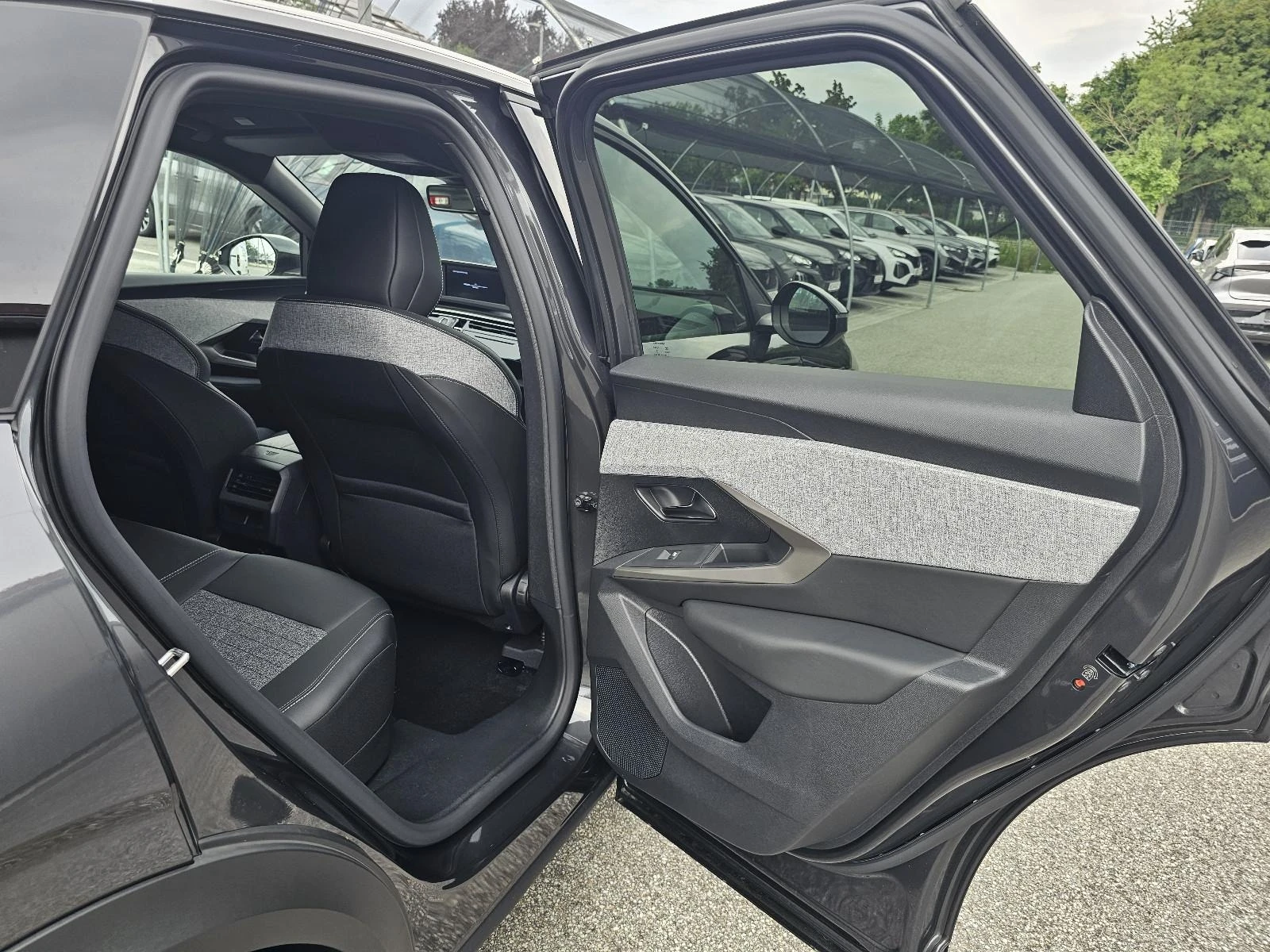 Peugeot 3008 E* 73kW* NAVI* LED* CAM*  | Mobile.bg   16