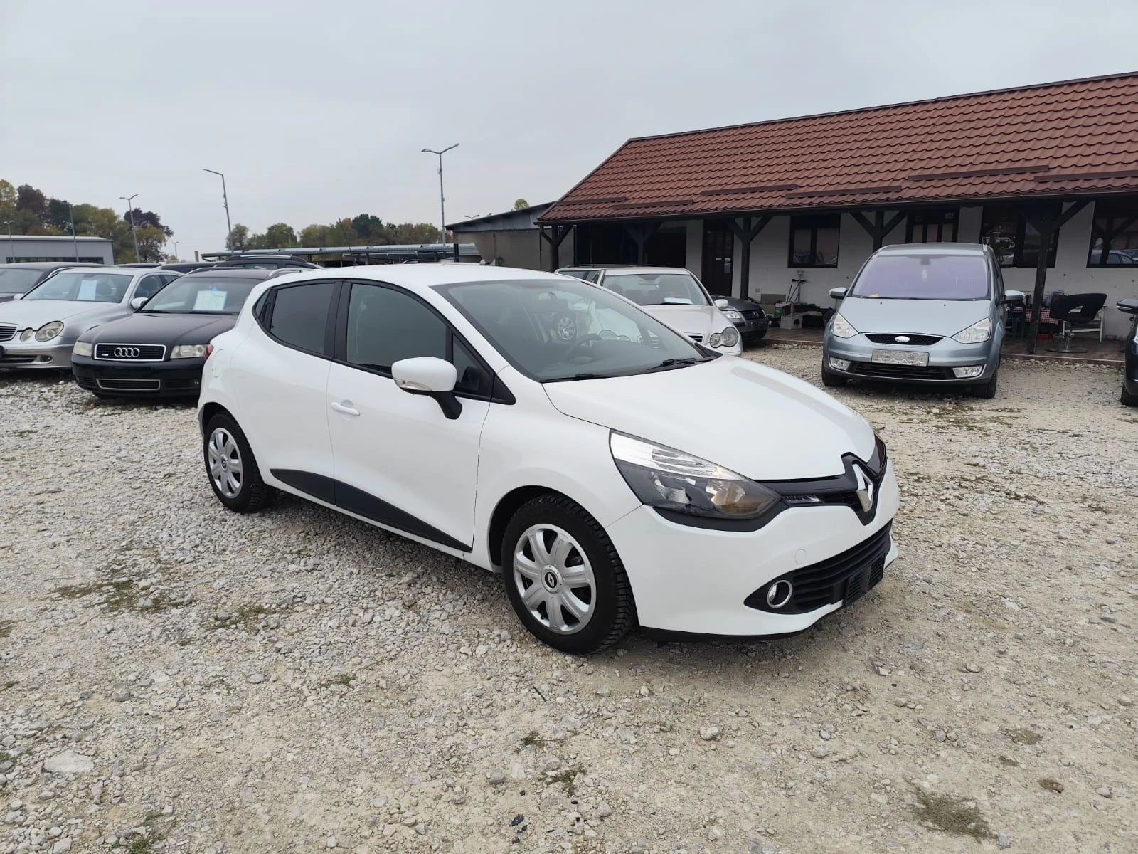 Renault Clio 1.5 дизел Италия - изображение 3