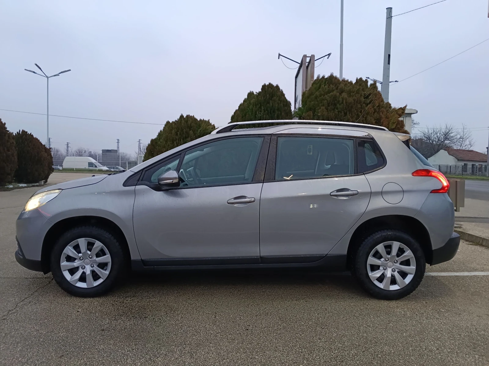 Peugeot 2008 1.6 HDI* 2016г.* Euro 6b* Навигация* Внос Белгия * - изображение 2