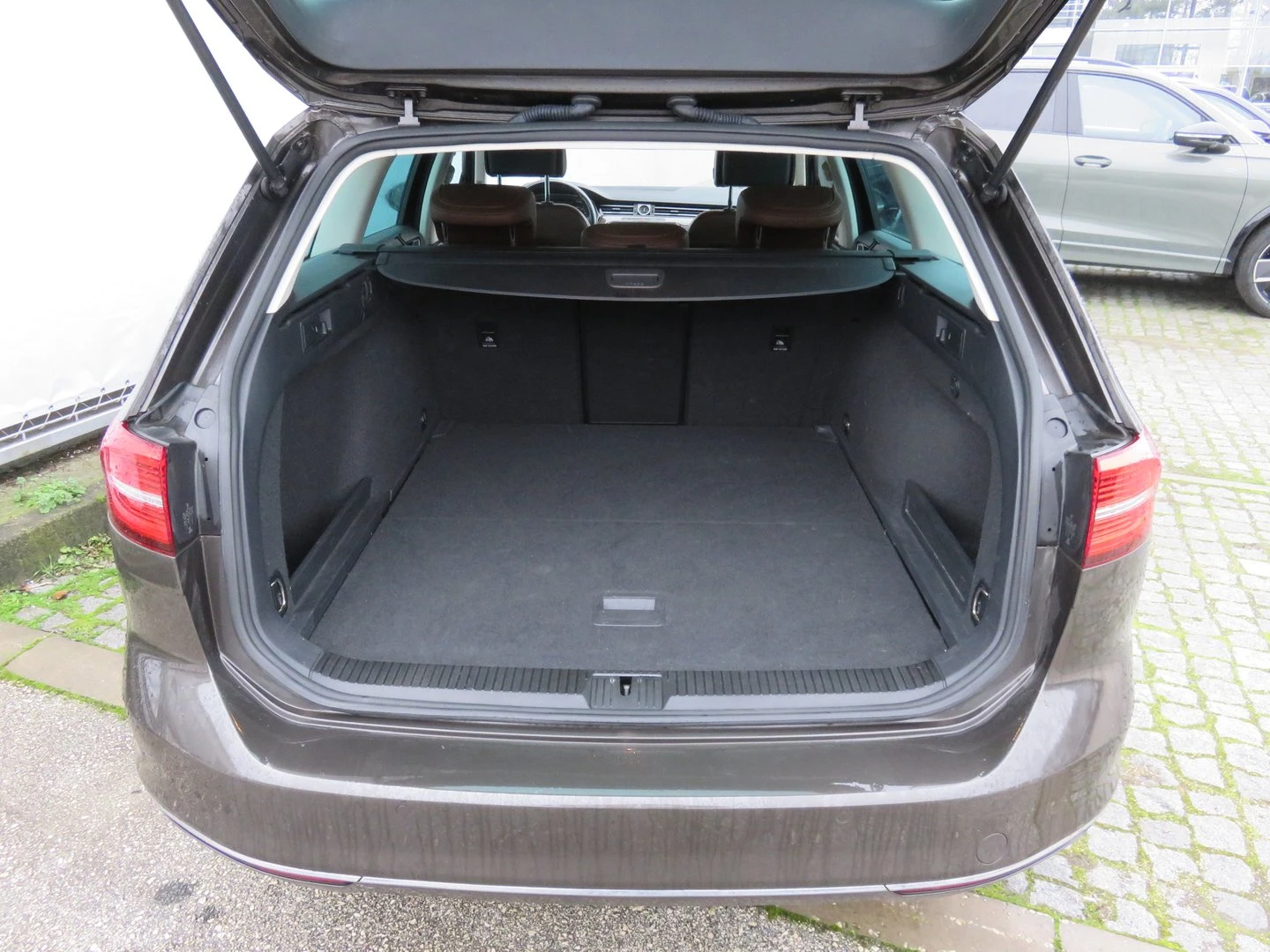 VW Passat Highline 2.0TDI BMT | Mobile.bg � ����������� 7