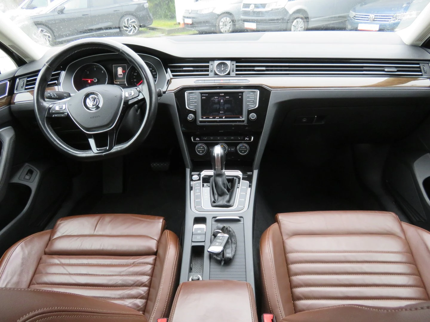 VW Passat Highline 2.0TDI BMT | Mobile.bg � ����������� 4