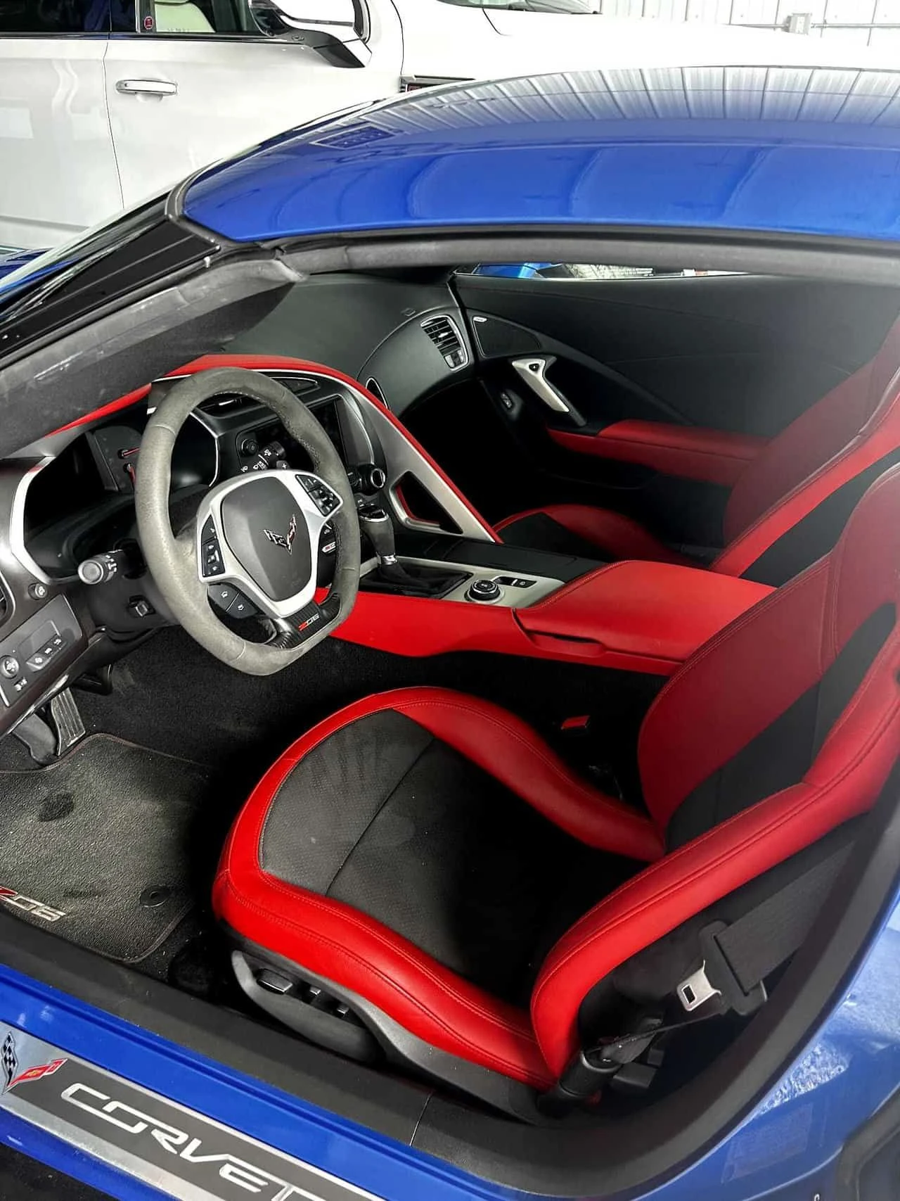 Chevrolet Corvette * Z06 2LZ * ПОДГРЕВ* KEYLESS* ЕЛ.СЕДАЛКИ*  - изображение 5