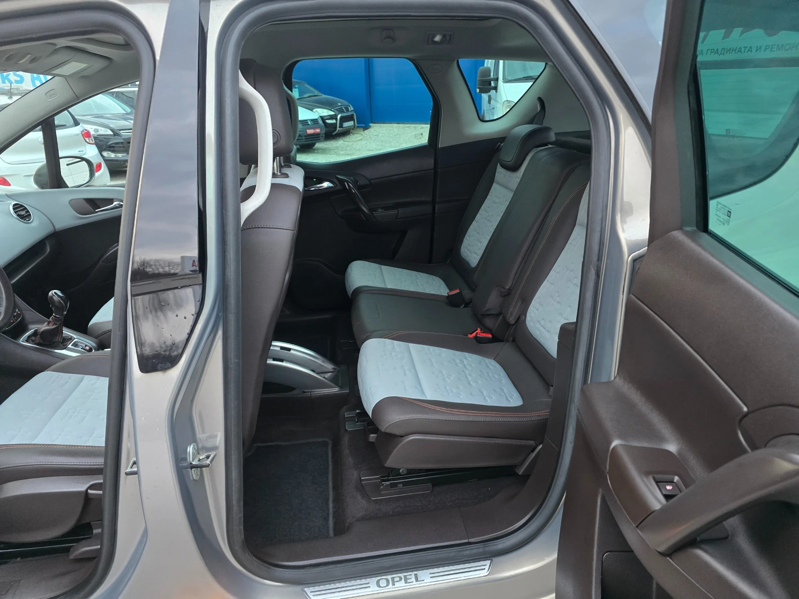 Opel Meriva 1.4T/120ps-COSMO PACK-EDITION, снимка 12 - Автомобили и джипове - 53878205