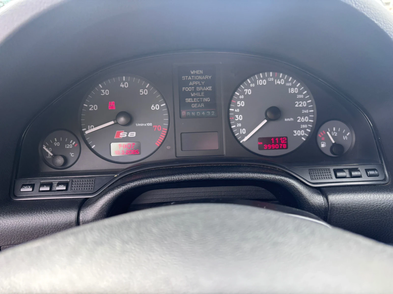 Audi S8, снимка 11 - Автомобили и джипове - 53977064