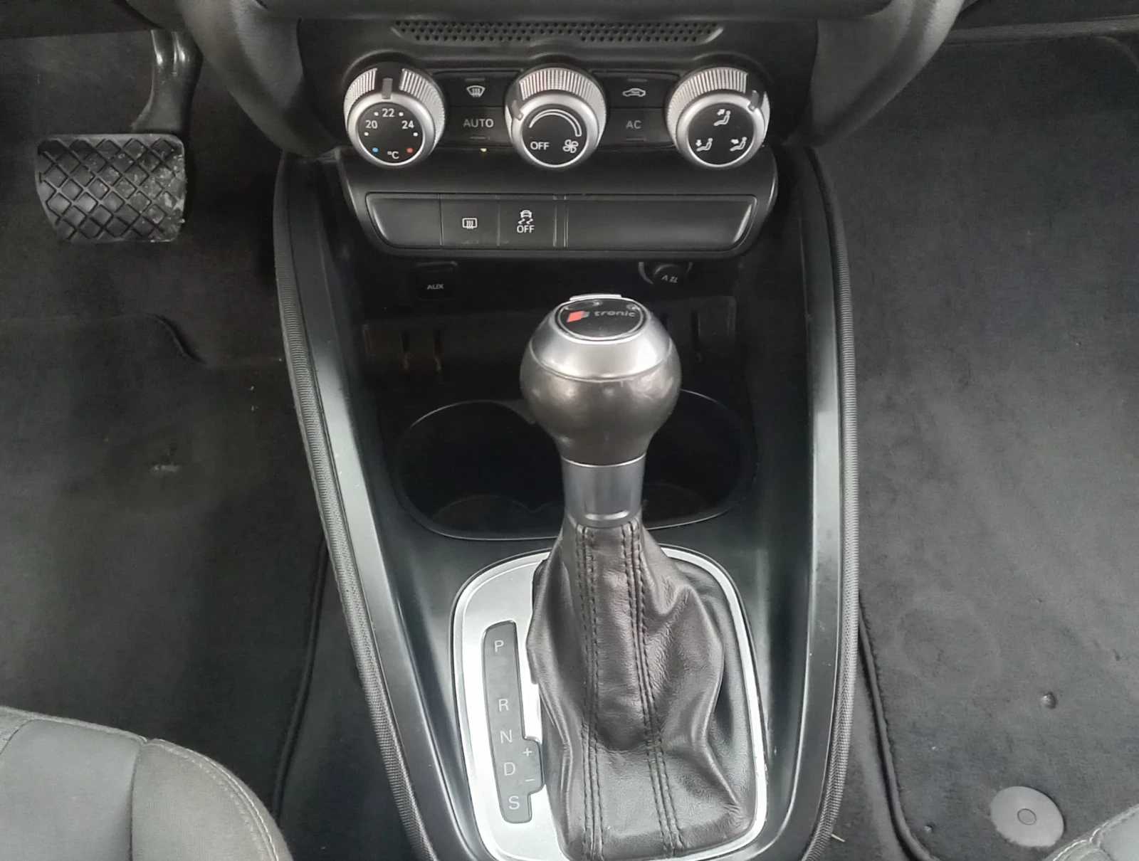 Audi A1 1.4 S-tronic , снимка 10 - Автомобили и джипове - 54104181